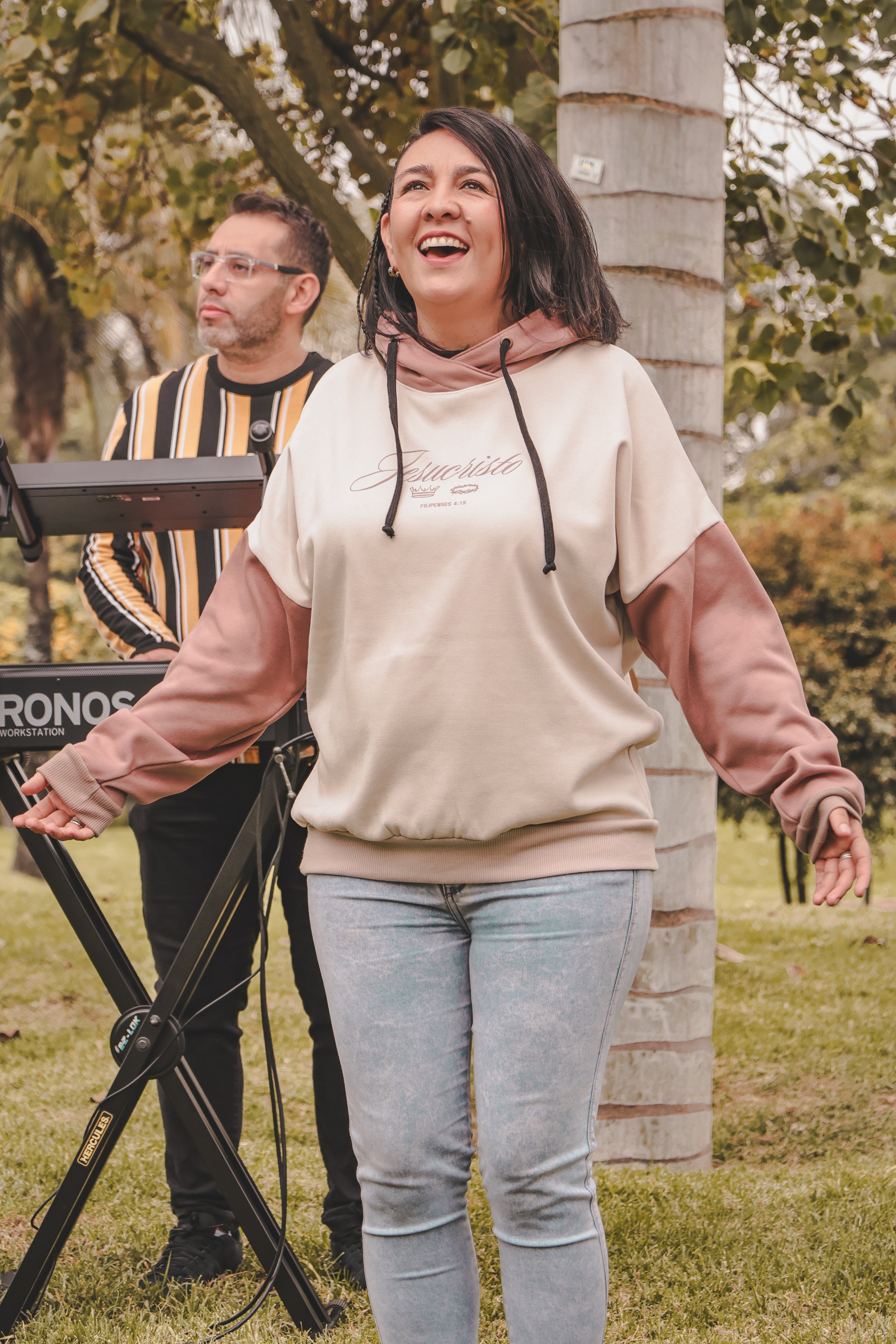 Buzo Oversize Jesucristo