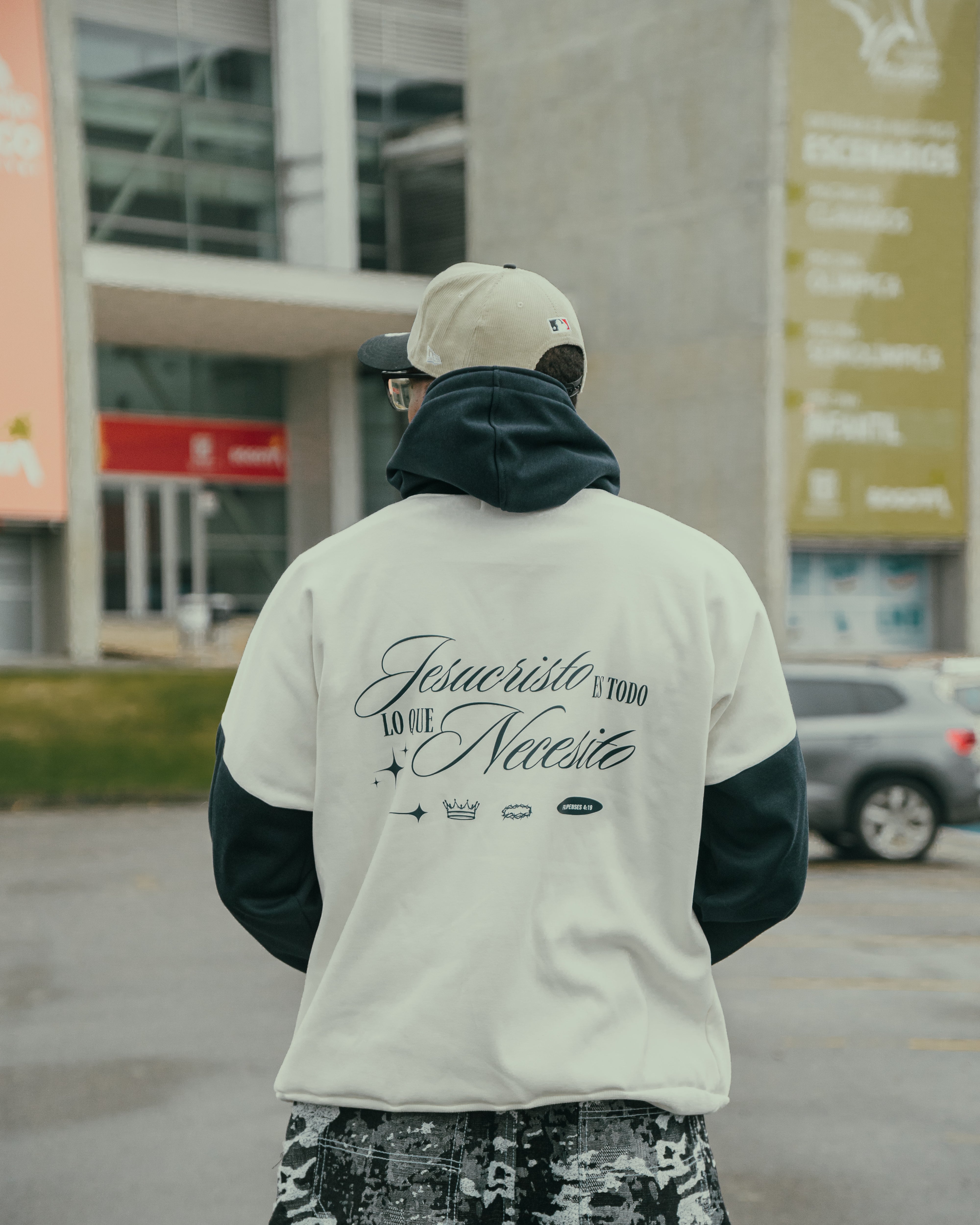 Buzo Oversize Jesucristo