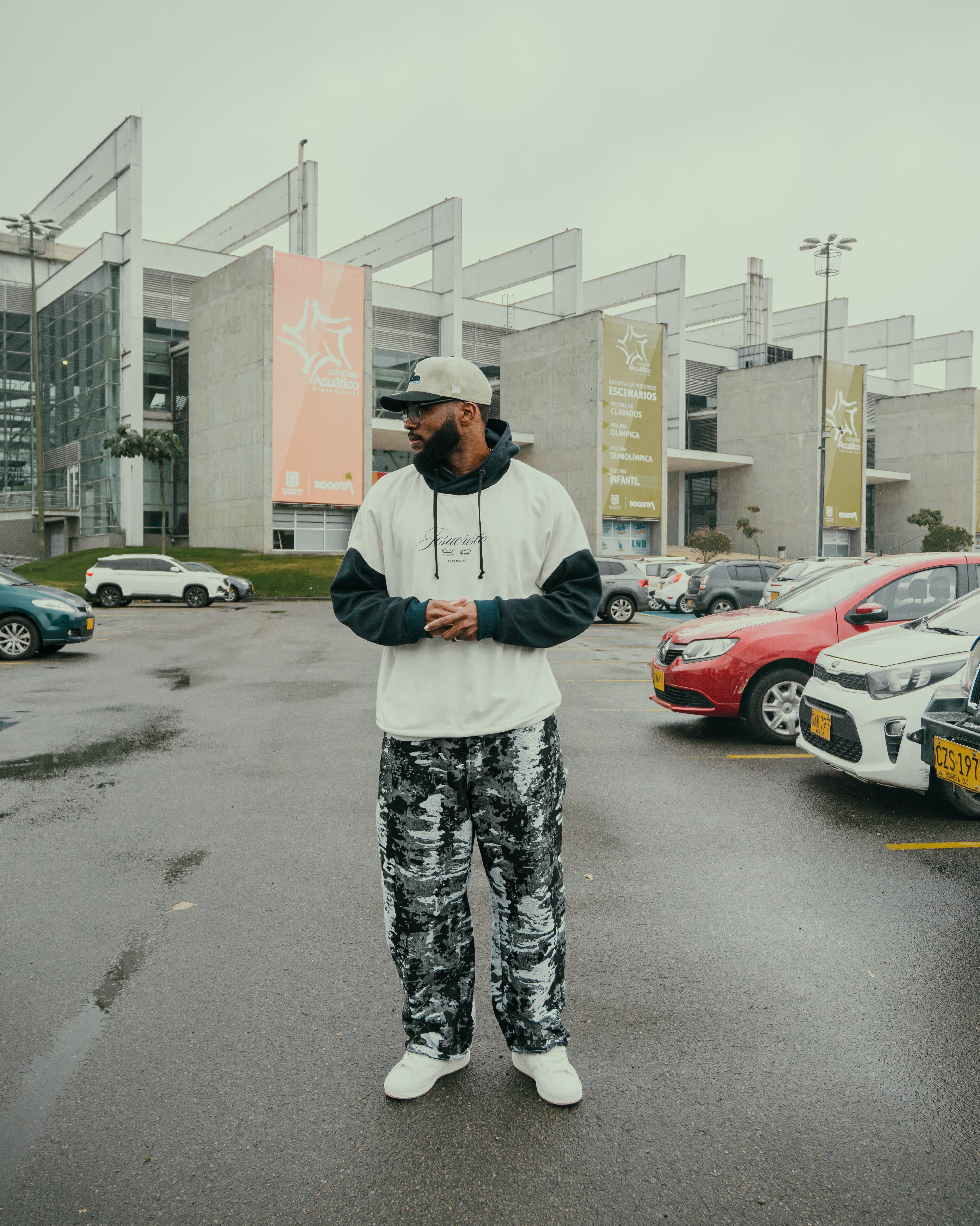 Buzo Oversize Jesucristo