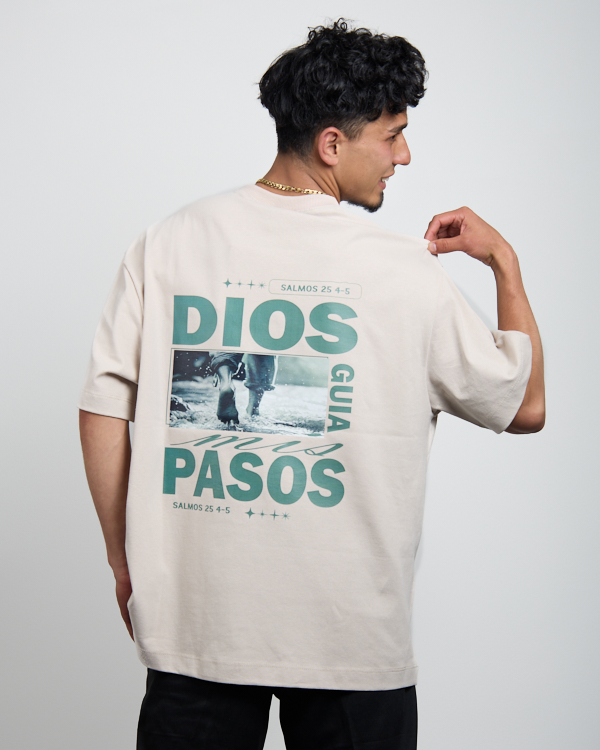 Camiseta Oversize Dios Guia Mis Pasos